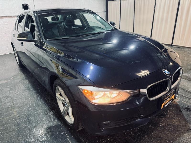 BMW 3-Series 328i xDrive Sedan 2013