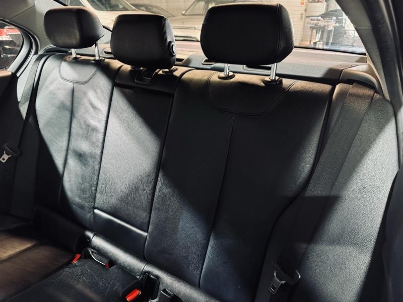 BMW 3-Series 328i xDrive Sedan 2013