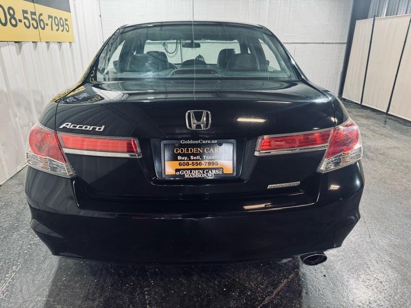 Honda Accord SE 2011