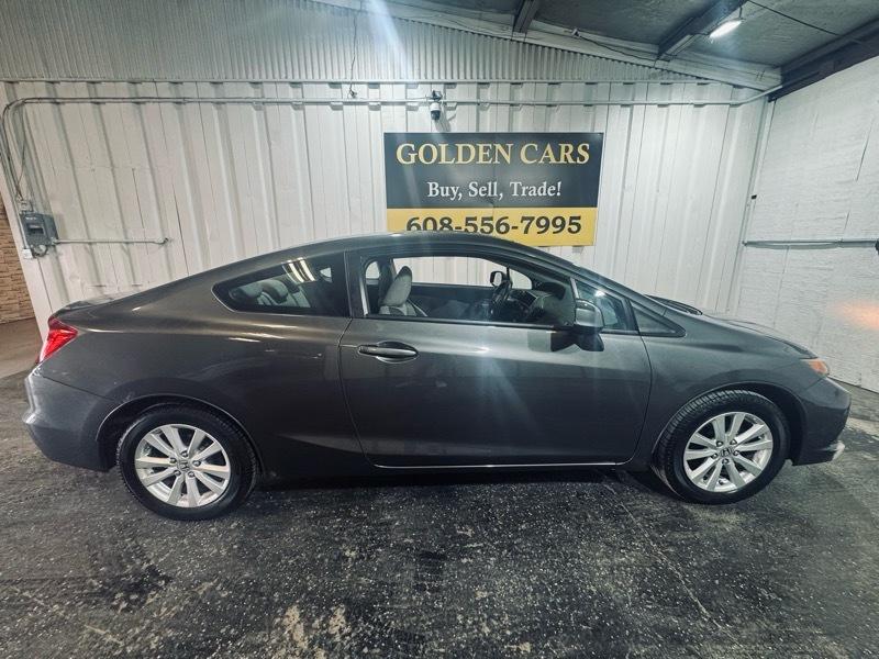 Honda Civic EX Coupe 5-Speed AT 2012