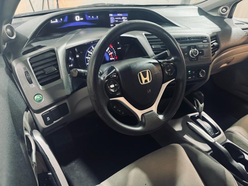 Honda Civic EX Coupe 5-Speed AT 2012