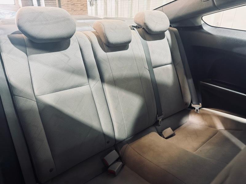 Honda Civic EX Coupe 5-Speed AT 2012