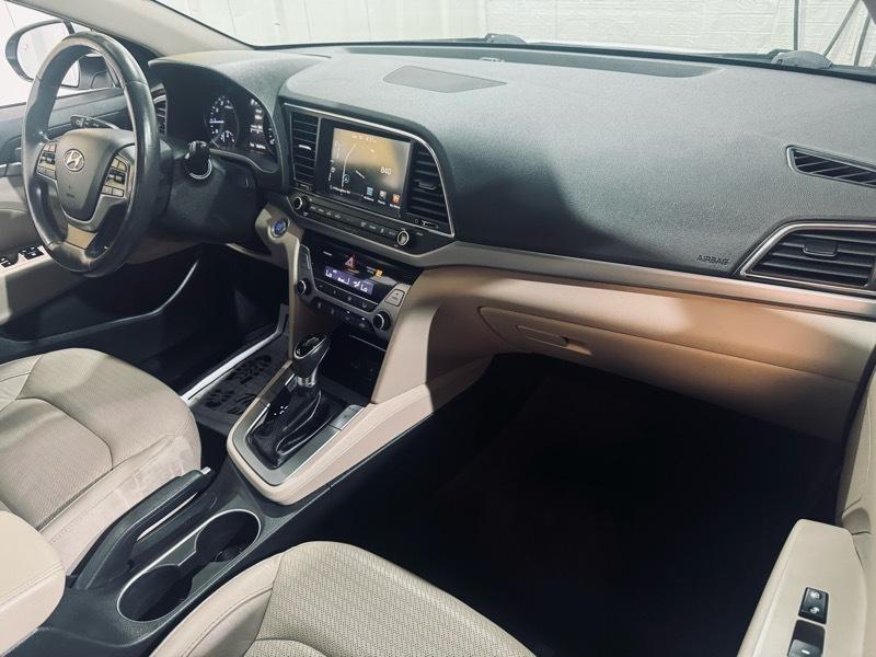 Hyundai Elantra Limited 2017