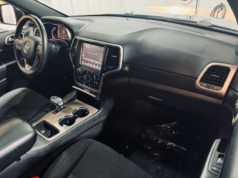 Jeep Grand Cherokee Laredo 2014