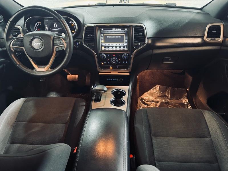 Jeep Grand Cherokee Laredo 2014