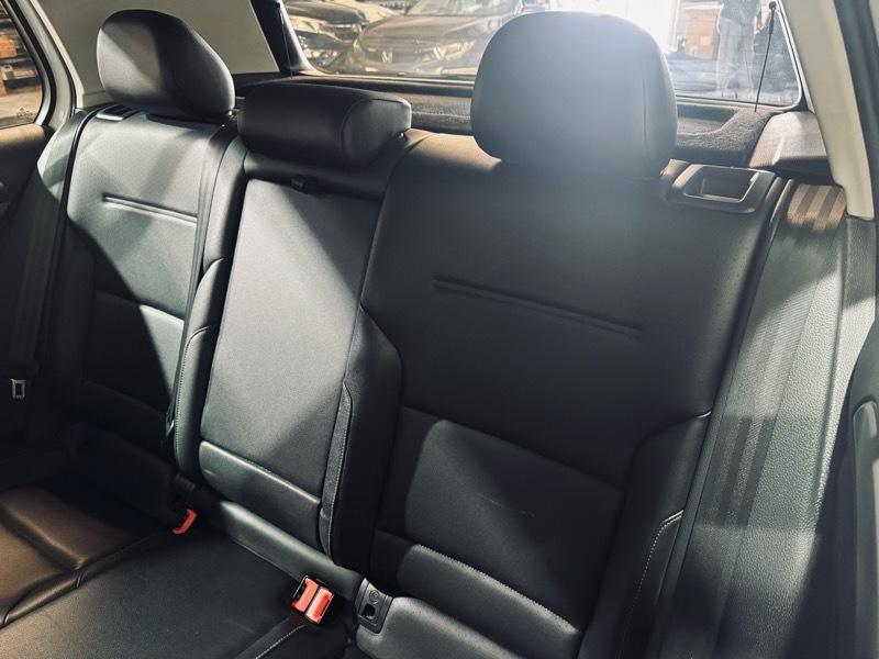 Volkswagen Golf  2015