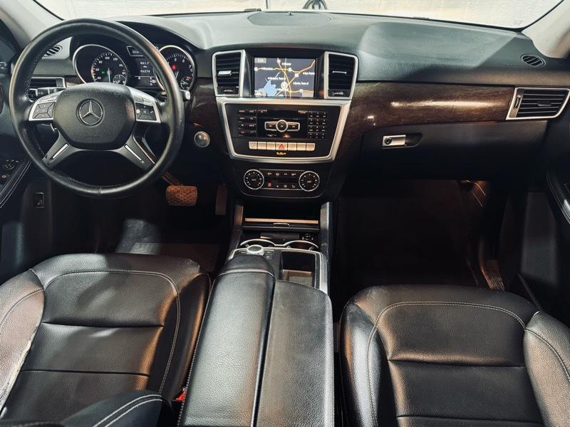 Mercedes-Benz M-Class ML350 4MATIC 2012