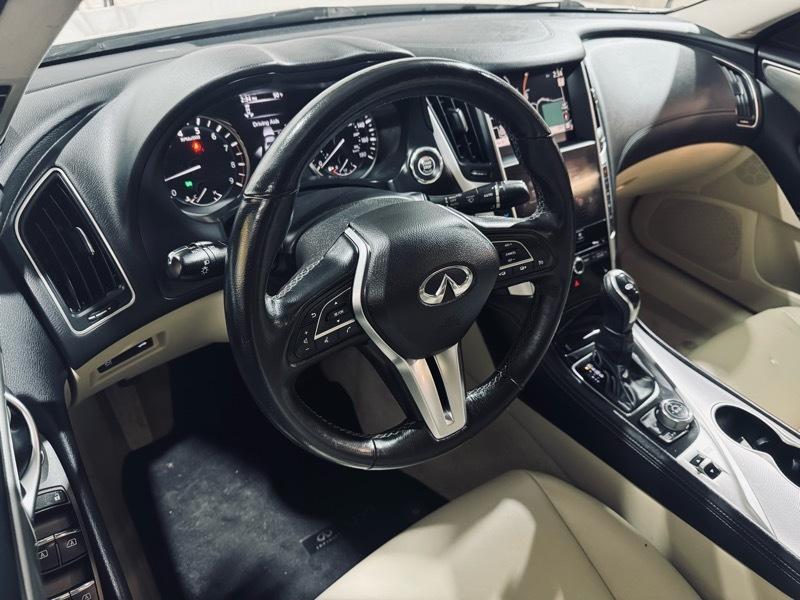 Infiniti Q50 3.0t LUXE AWD 2020