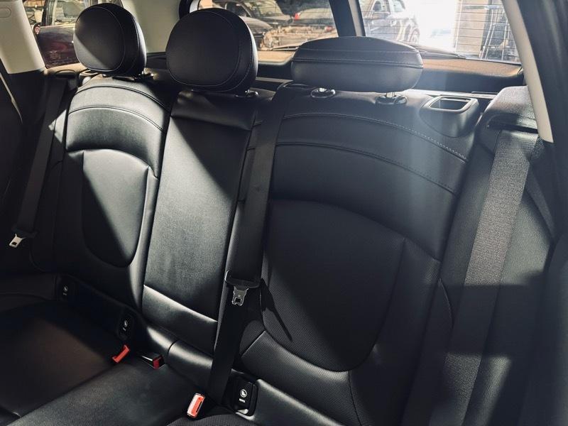 MINI Clubman Base 2016