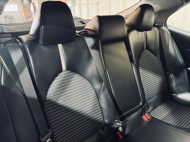 Toyota Camry SE 2020
