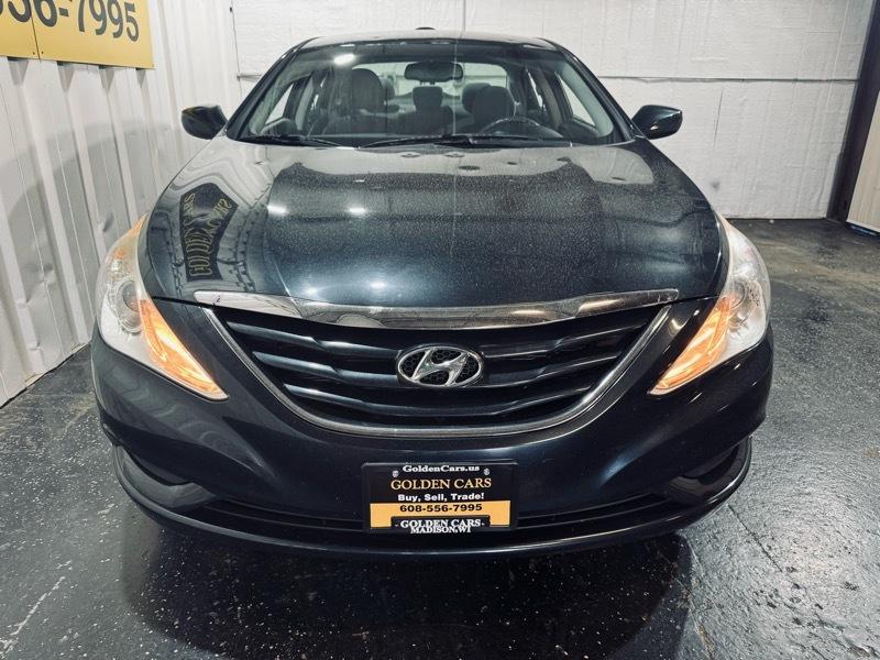 Hyundai Sonata GLS Manual 2012