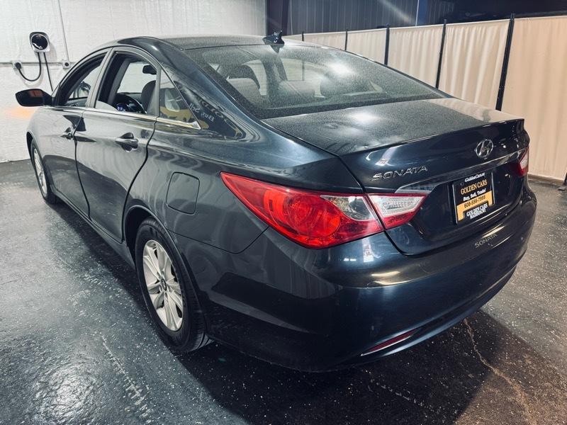 Hyundai Sonata GLS Manual 2012