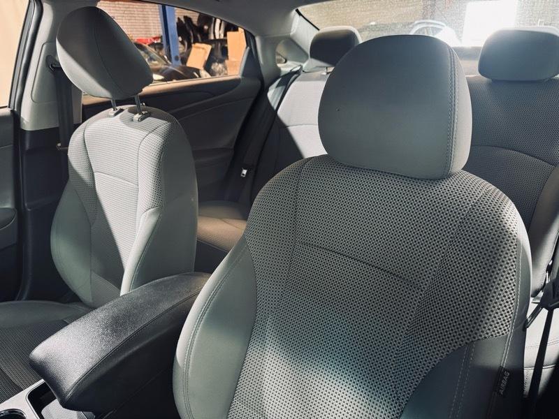 Hyundai Sonata GLS Manual 2012