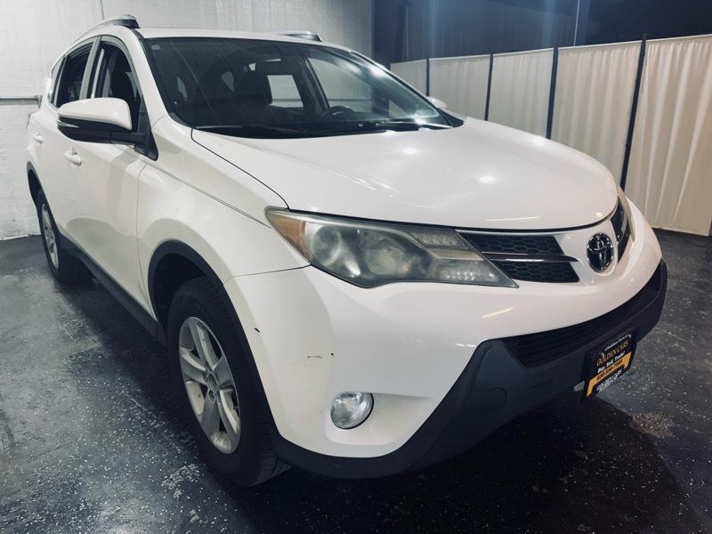 Toyota RAV4 XLE AWD 2013