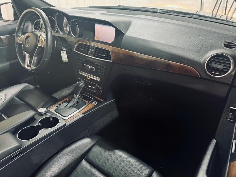 Mercedes-Benz C-Class  2012