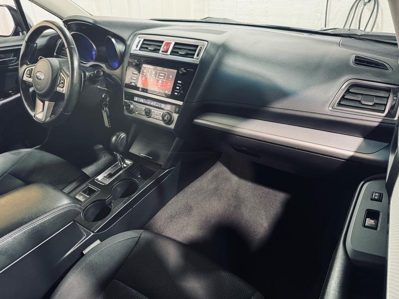 Subaru Legacy 2.5i Premium 2016