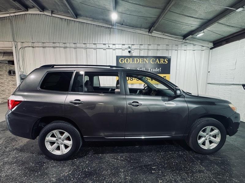 Toyota Highlander Base 2008