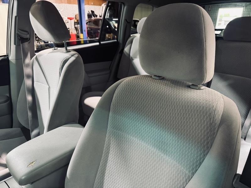 Toyota Highlander Base 2008