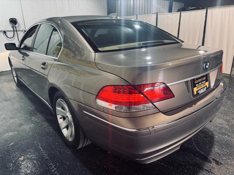 BMW 7-Series 750i 2006