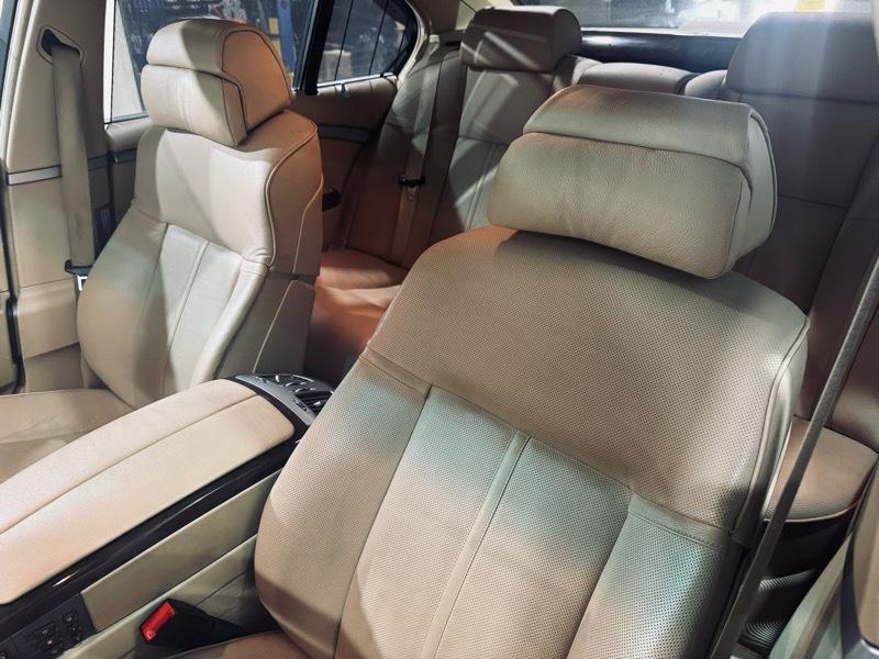 BMW 7-Series 750i 2006