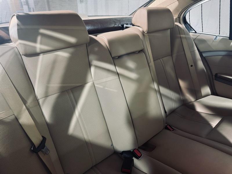 BMW 7-Series 750i 2006
