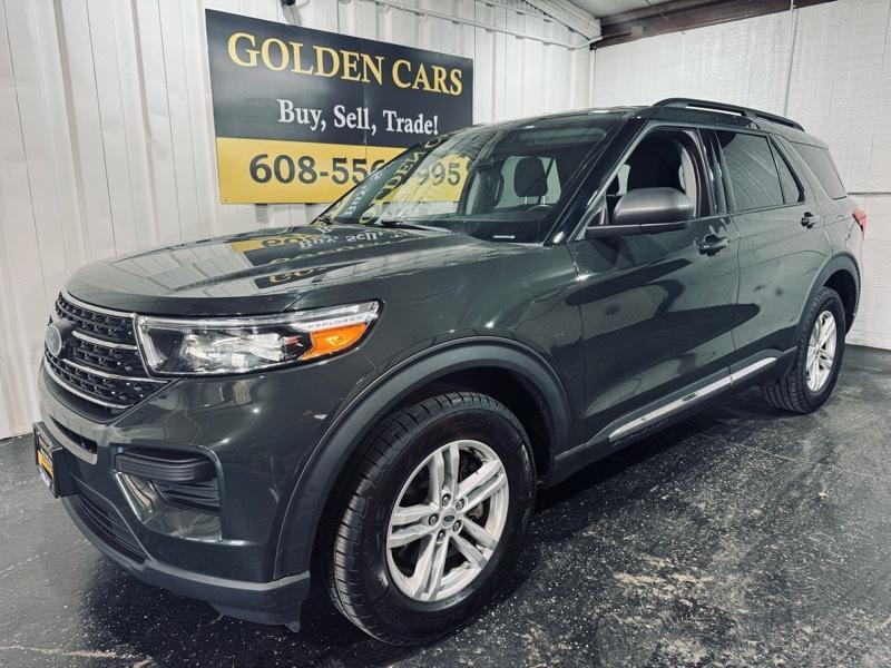 Ford Explorer XLT 2022