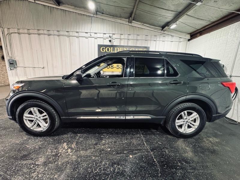 Ford Explorer XLT 2022