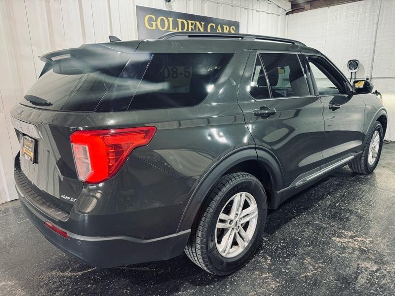 Ford Explorer XLT 2022