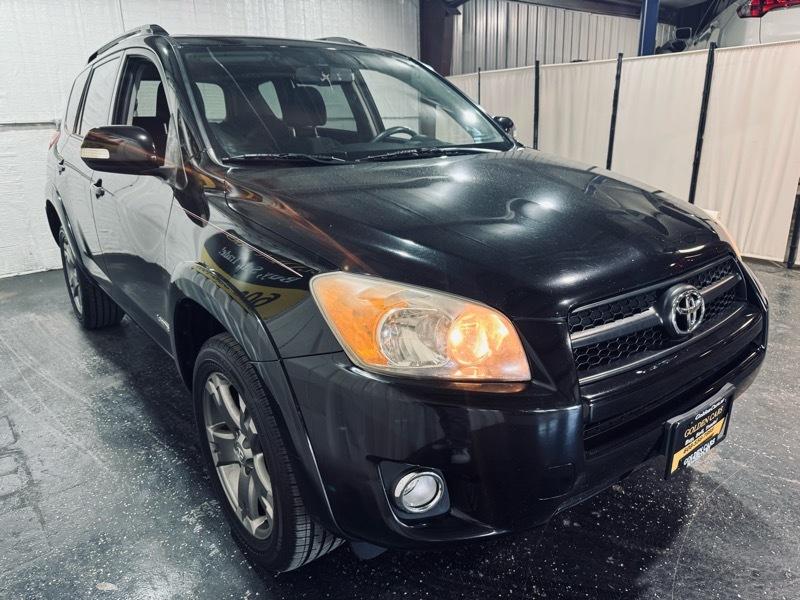Toyota RAV4  2010