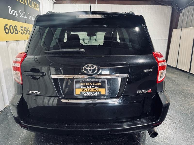 Toyota RAV4  2010