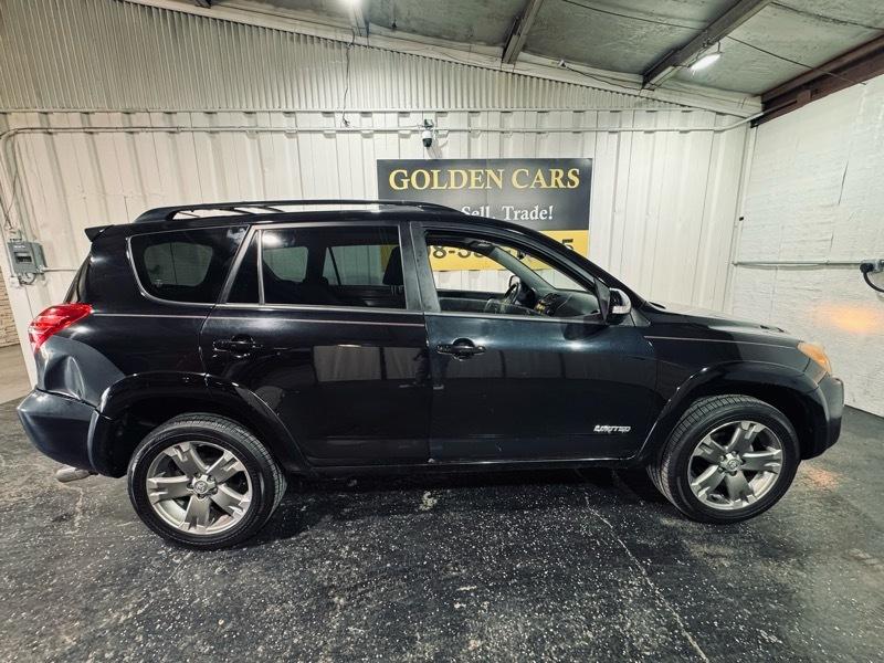 Toyota RAV4  2010