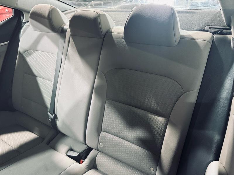 Hyundai Elantra SEL 2019
