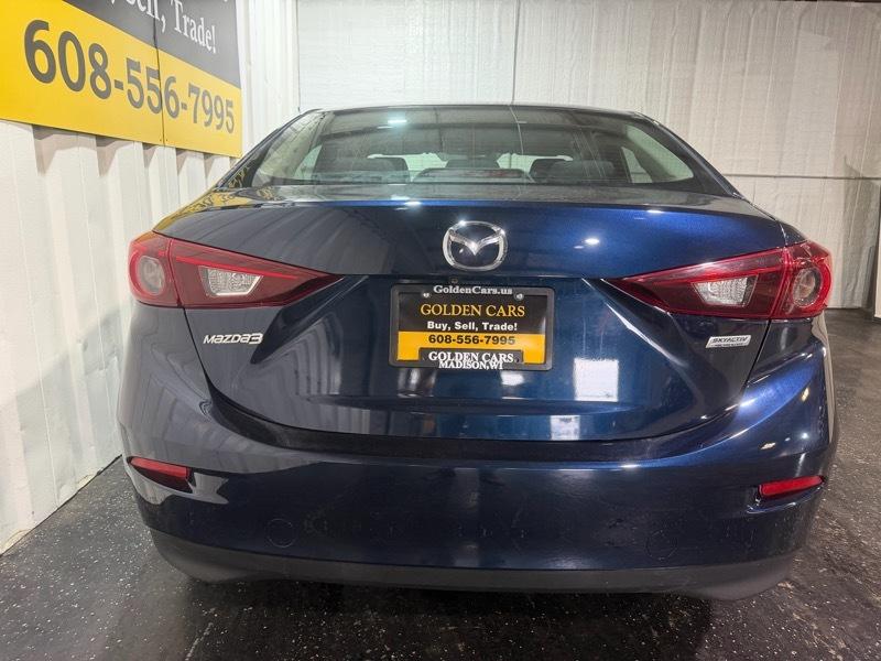 Mazda MAZDA3 i Sport AT 4-Door 2015