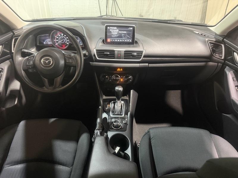 Mazda MAZDA3 i Sport AT 4-Door 2015