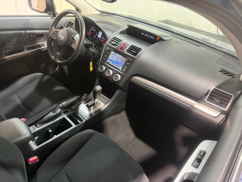 Subaru Impreza 2.0i PZEV CVT 4-Door 2016