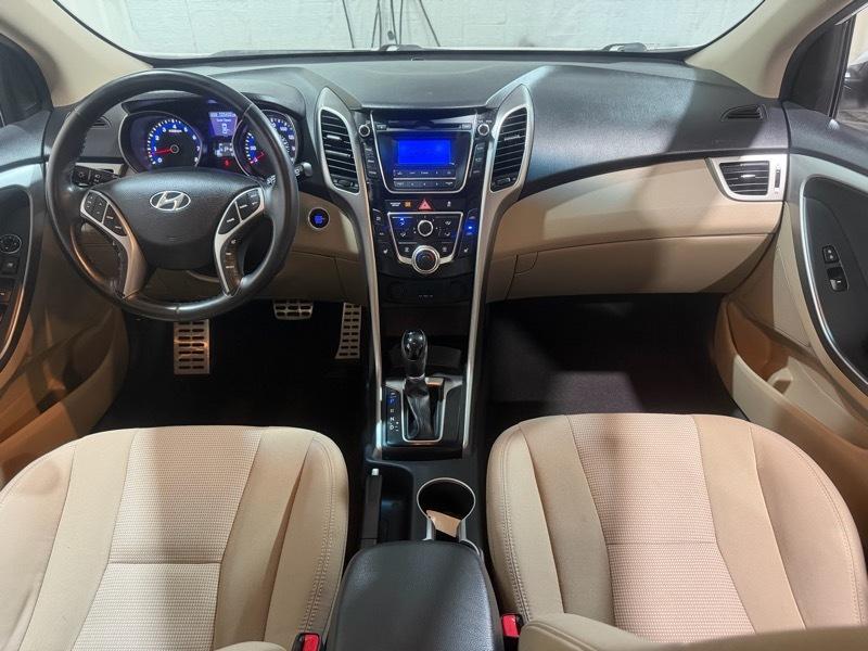 Hyundai Elantra GT A/T 2013