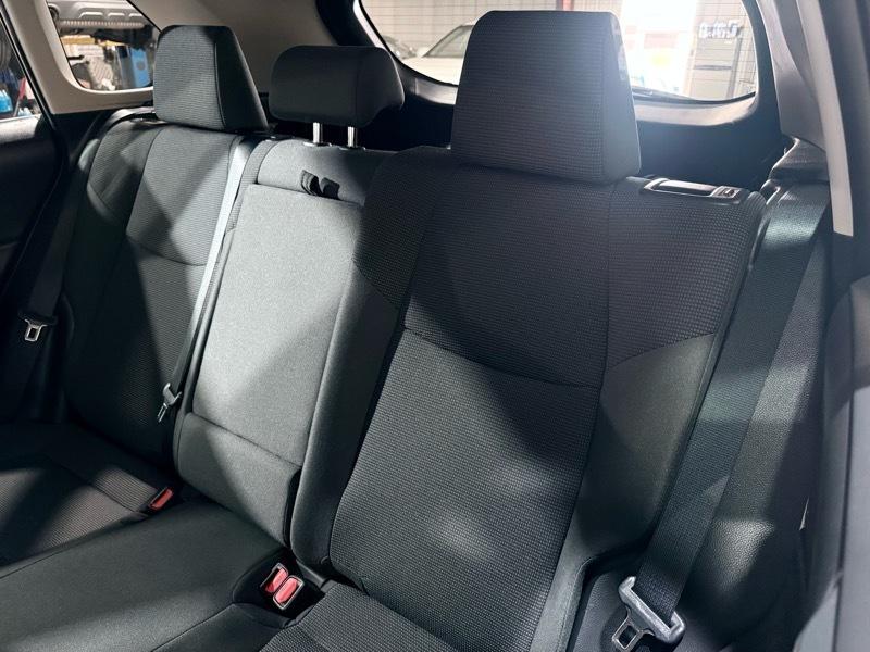Toyota RAV4 LE 2021
