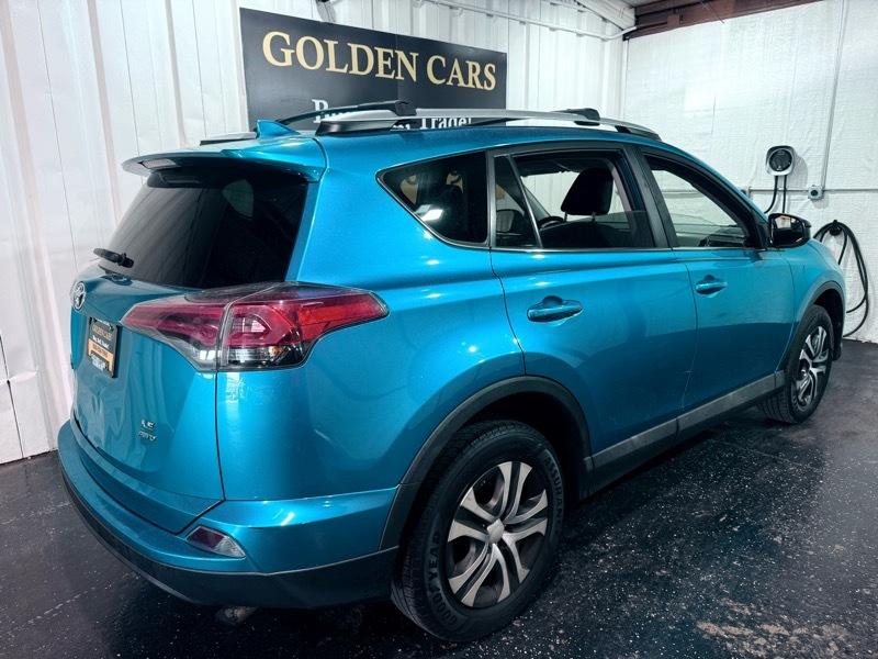 Toyota RAV4 LE 2016
