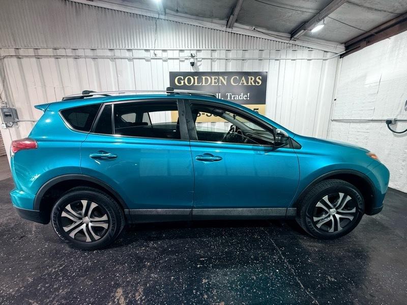 Toyota RAV4 LE 2016