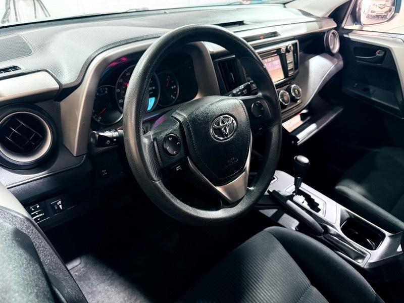 Toyota RAV4 LE 2016