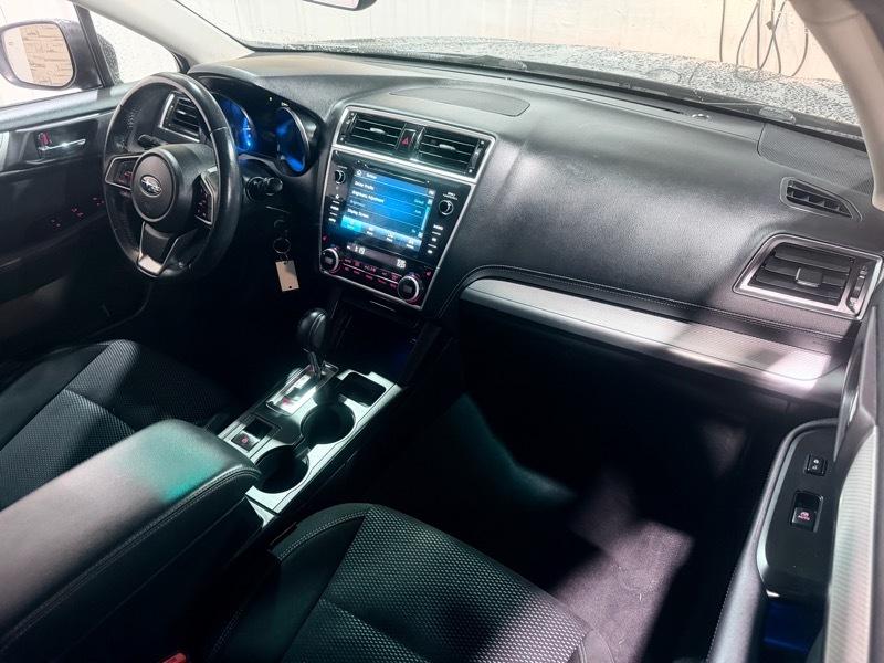 Subaru Outback 2.5i Premium 2019