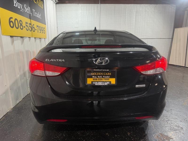 Hyundai Elantra Limited 2013