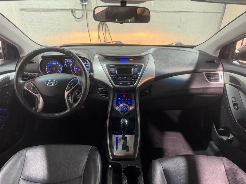 Hyundai Elantra Limited 2013