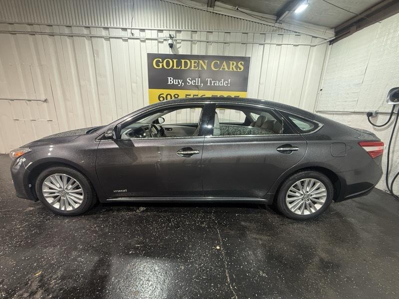 Toyota Avalon Hybrid XLE Premium 2013