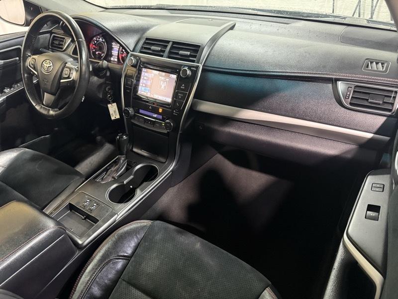 Toyota Camry XLE 2016