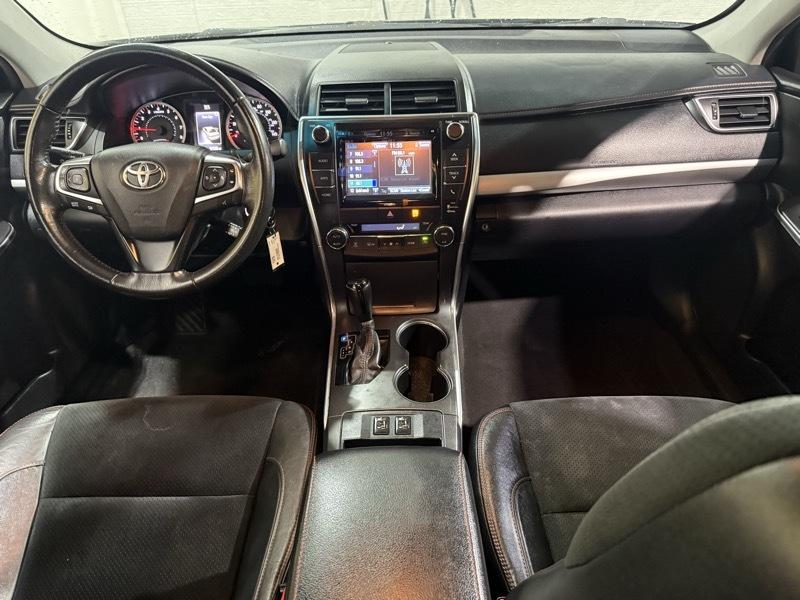Toyota Camry XLE 2016