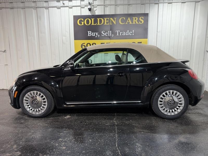 Volkswagen Beetle 1.8T PZEV Convertible 2015