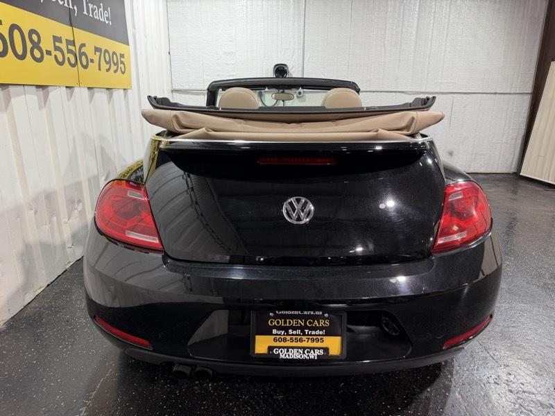 Volkswagen Beetle 1.8T PZEV Convertible 2015
