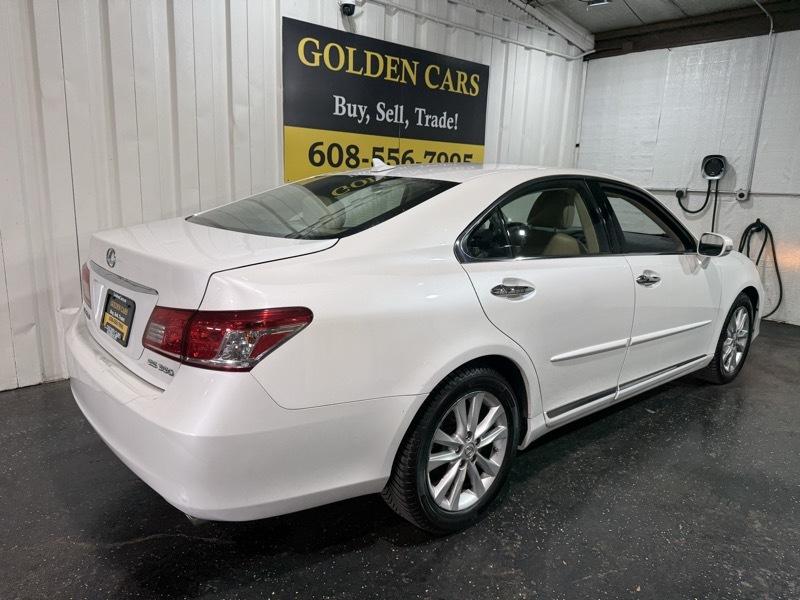 Lexus ES 350 Sedan 2010