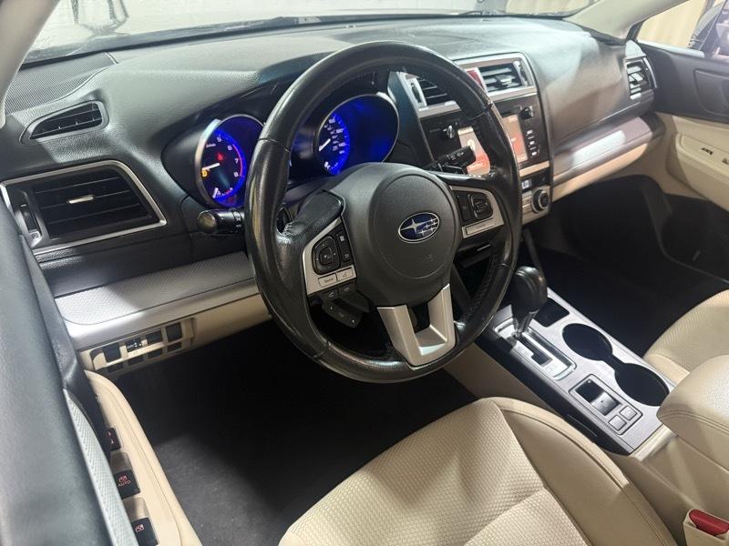 Subaru Outback 2.5i Premium 2015